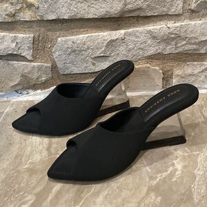 Good American Black Point Toe Lucite Clear Heel Shoes 7